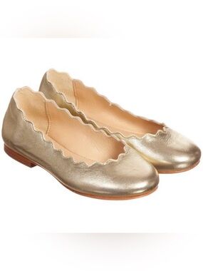 Chloe Kids Girls Lauren Scalloped Leather Ballet Flats, Gold, 32 EU